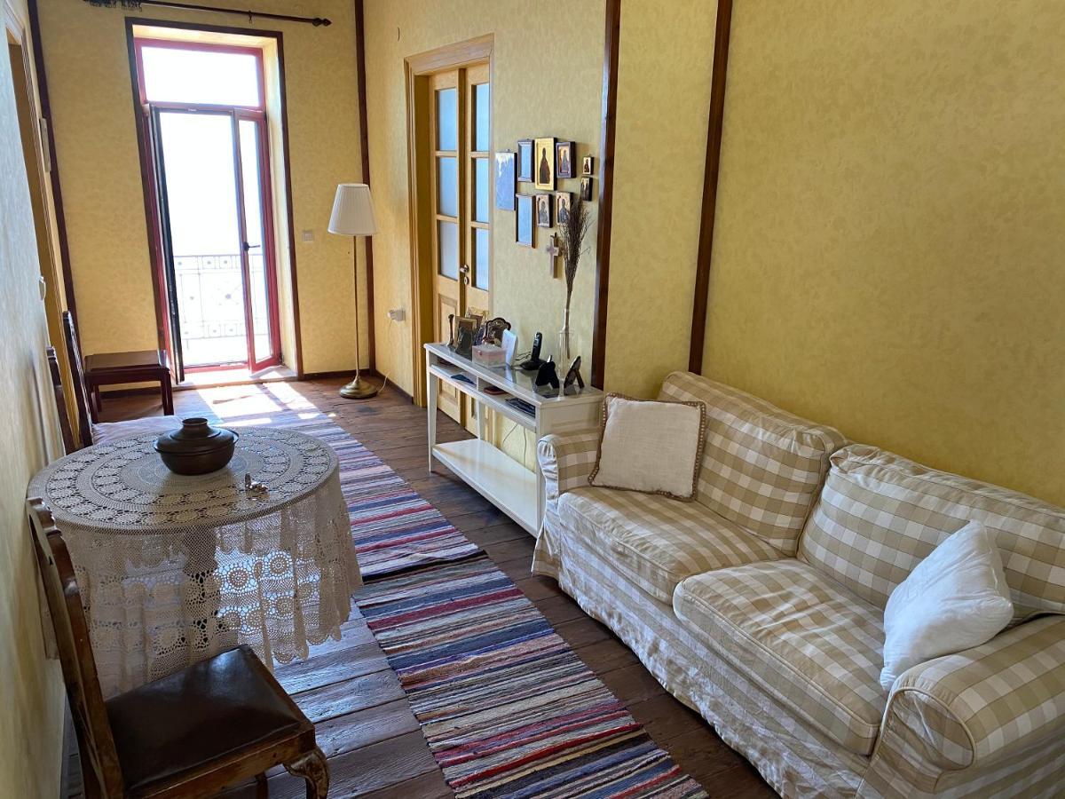 Апартаменти Molyvos Boutique House Мітімна Екстер'єр фото