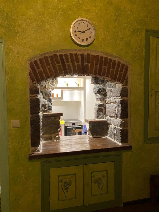 Апартаменти Molyvos Boutique House Мітімна Екстер'єр фото