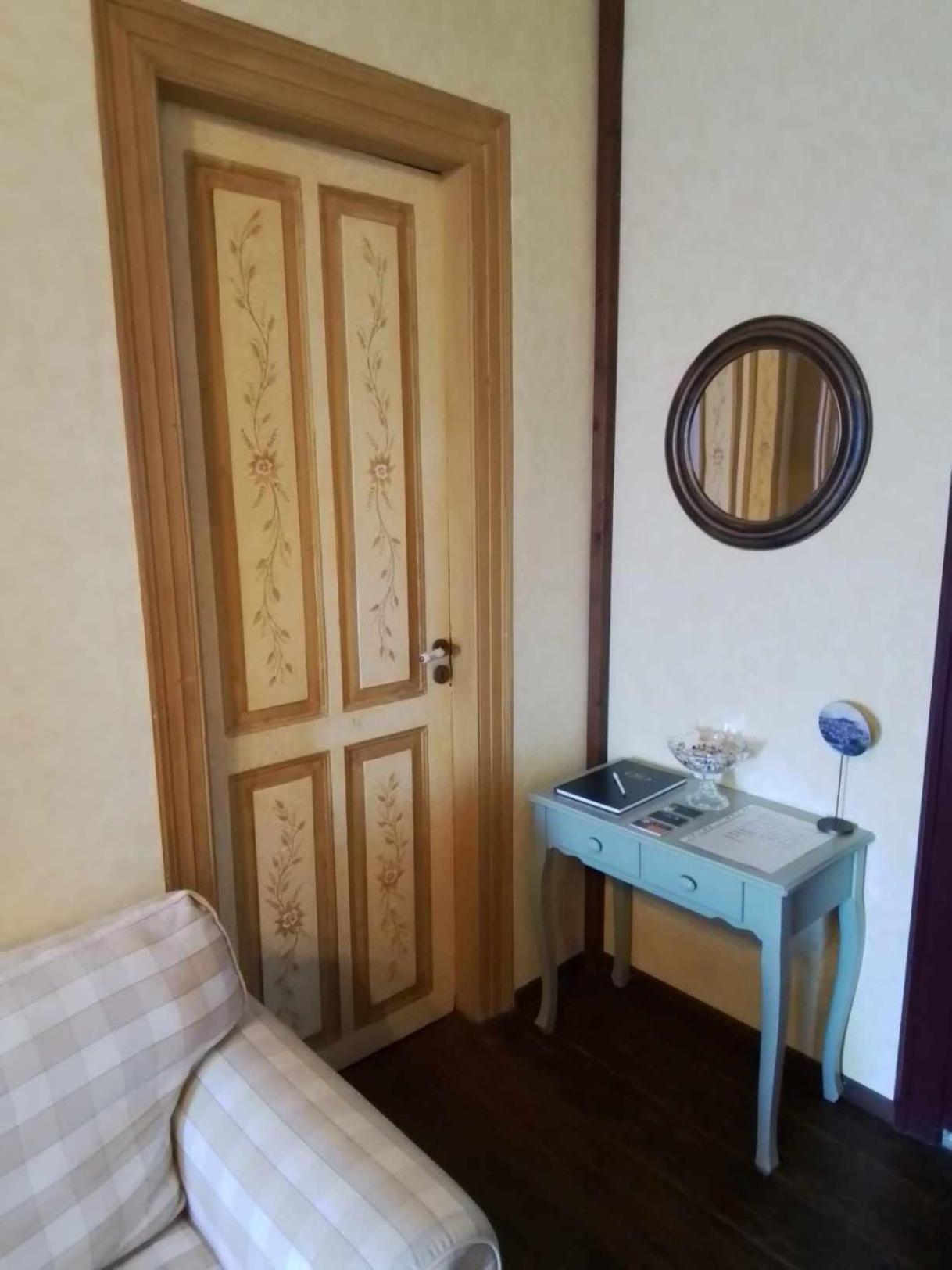 Апартаменти Molyvos Boutique House Мітімна Екстер'єр фото