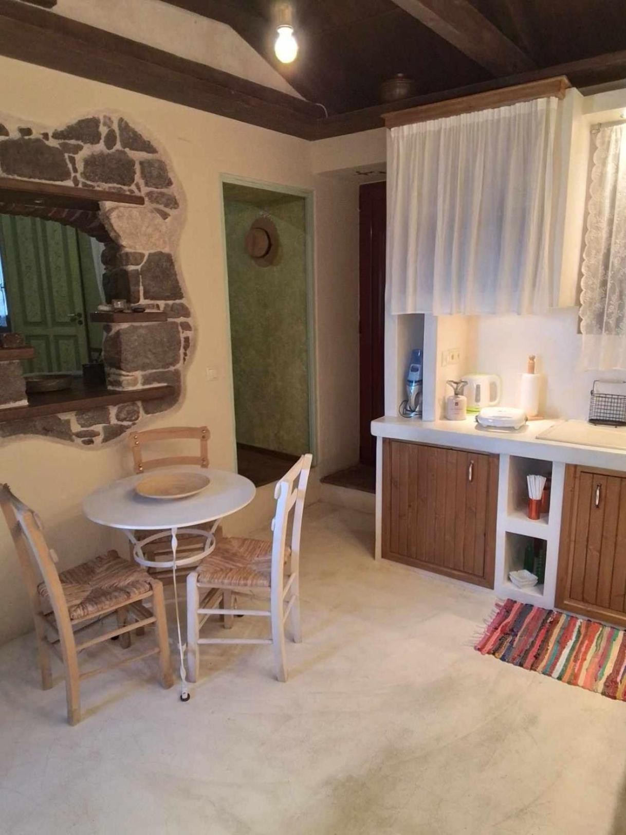 Апартаменти Molyvos Boutique House Мітімна Екстер'єр фото